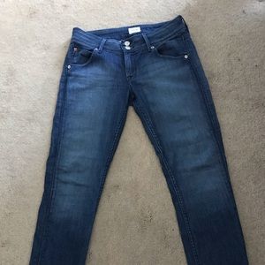 Hudson jeans size 27